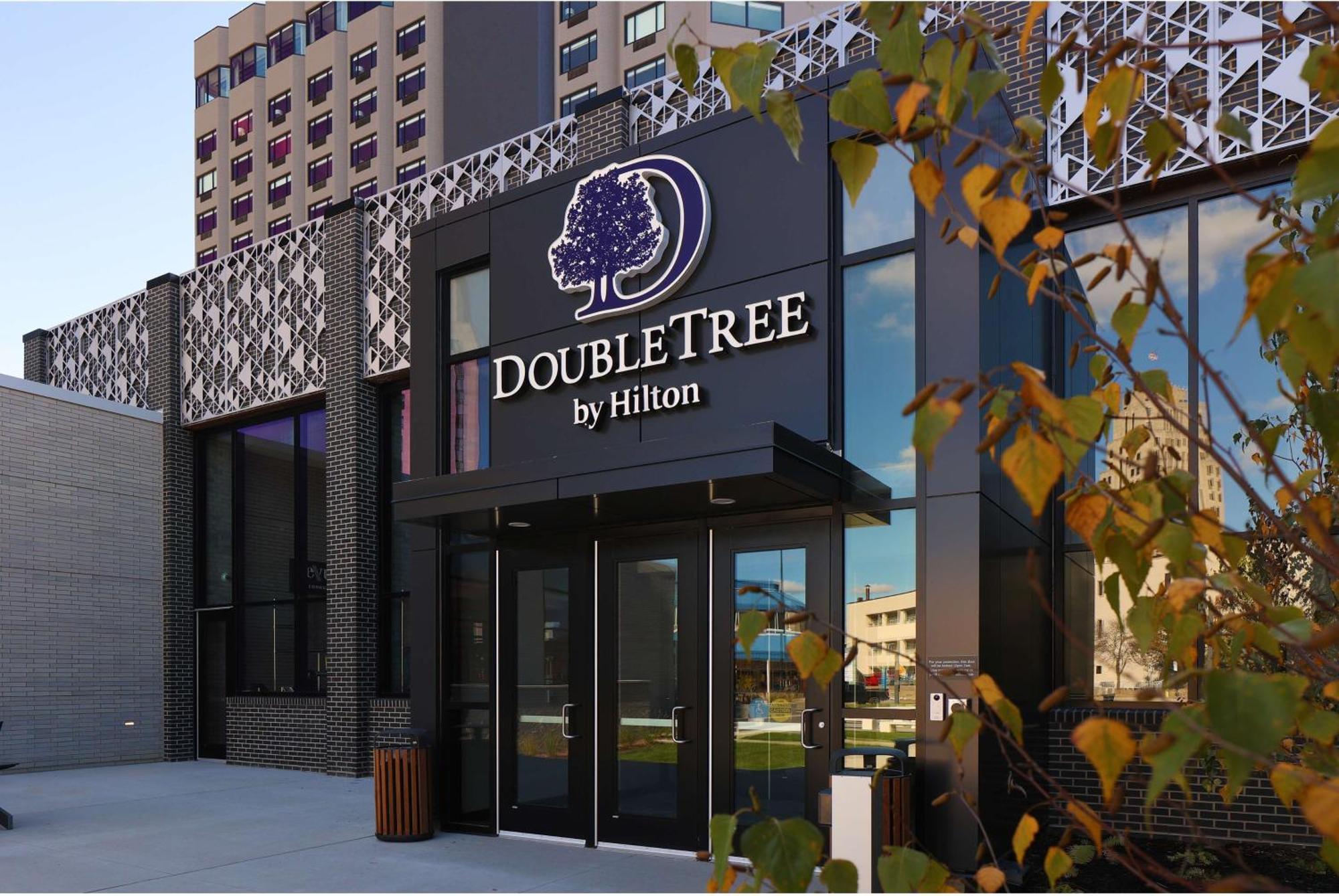 מלון Doubletree By Hilton באטל קריק מראה חיצוני תמונה